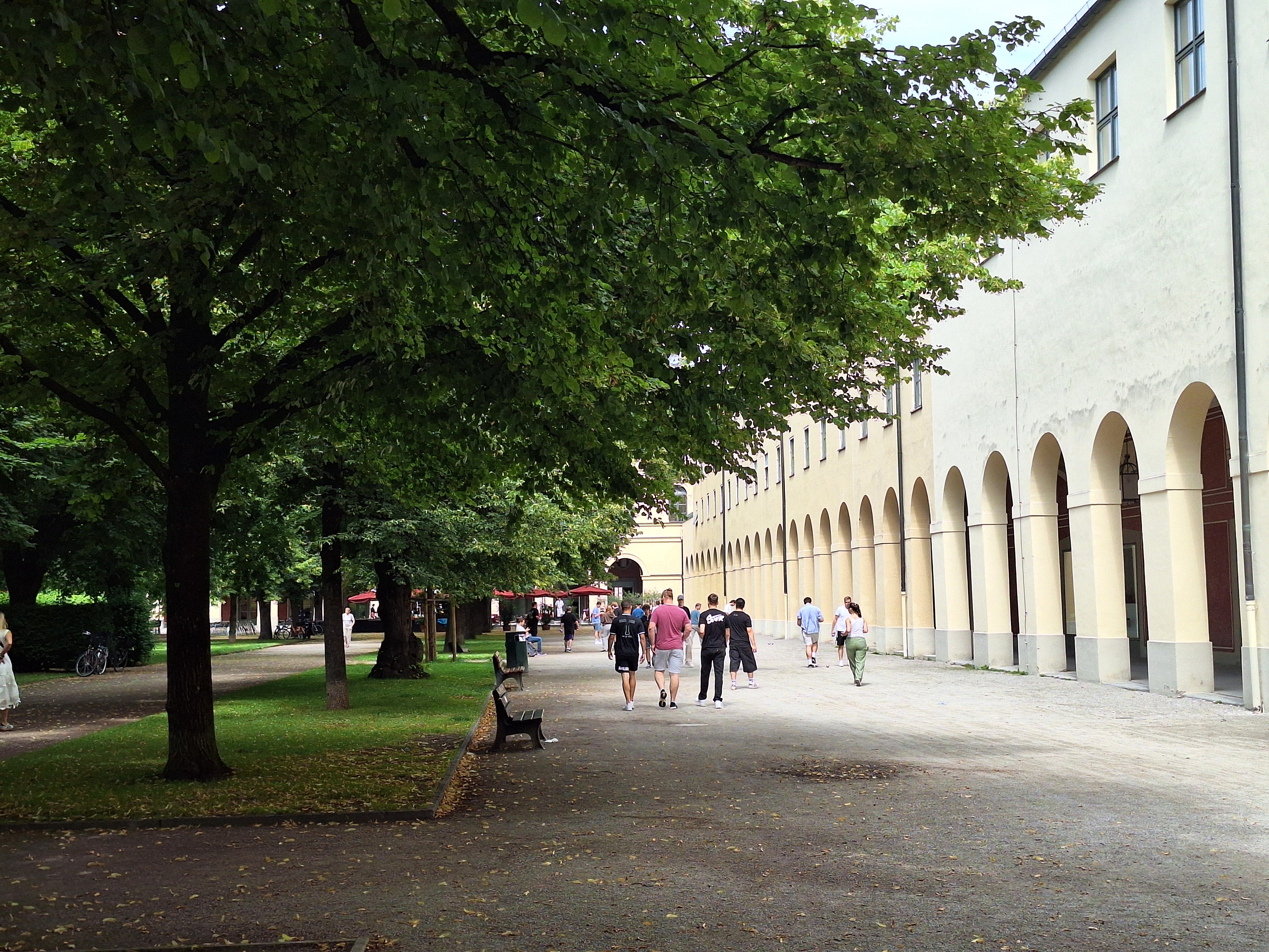 Hofgarten Bocce Alanı