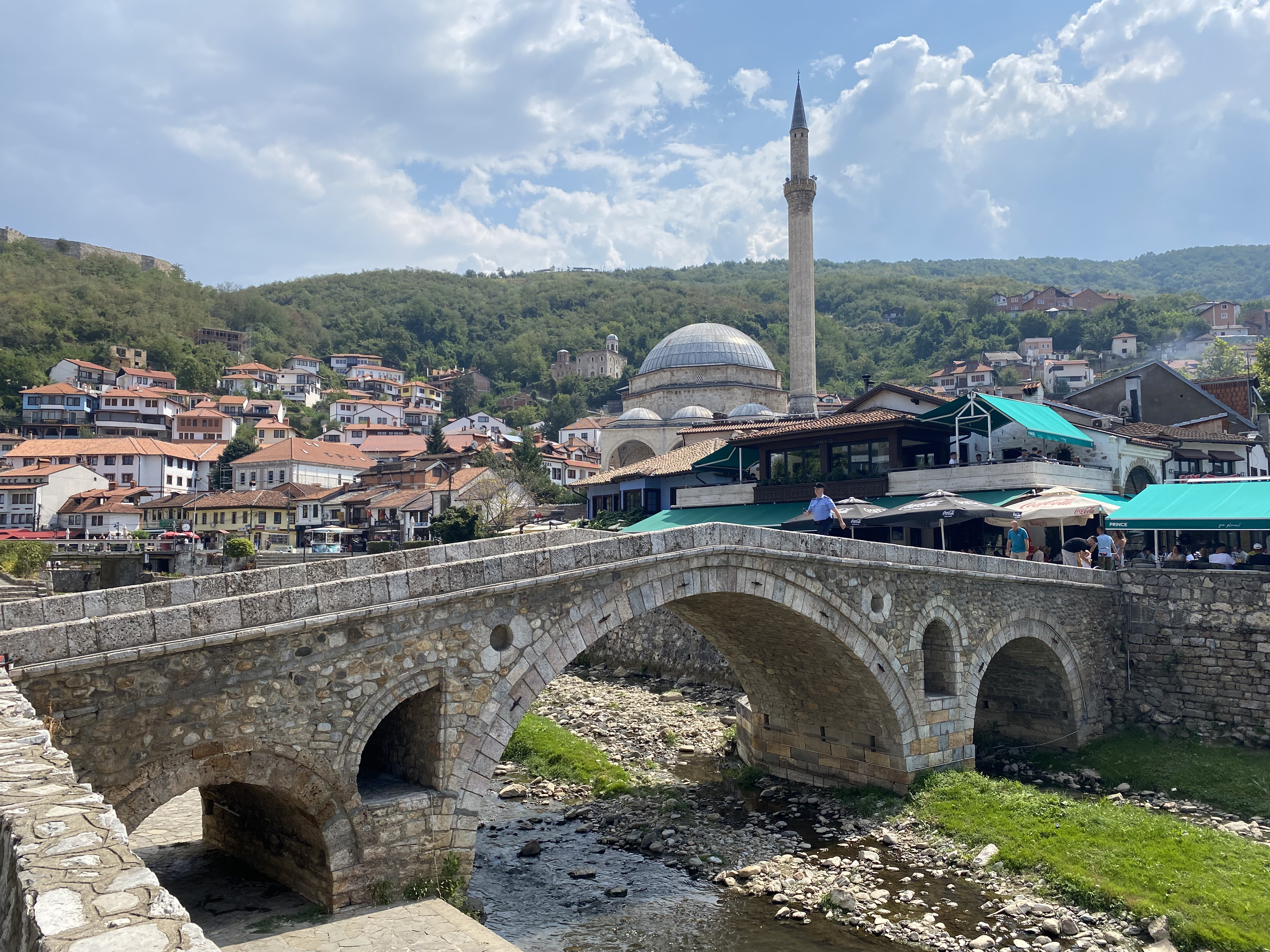 Nehir, taş köprü falan filan.jpg