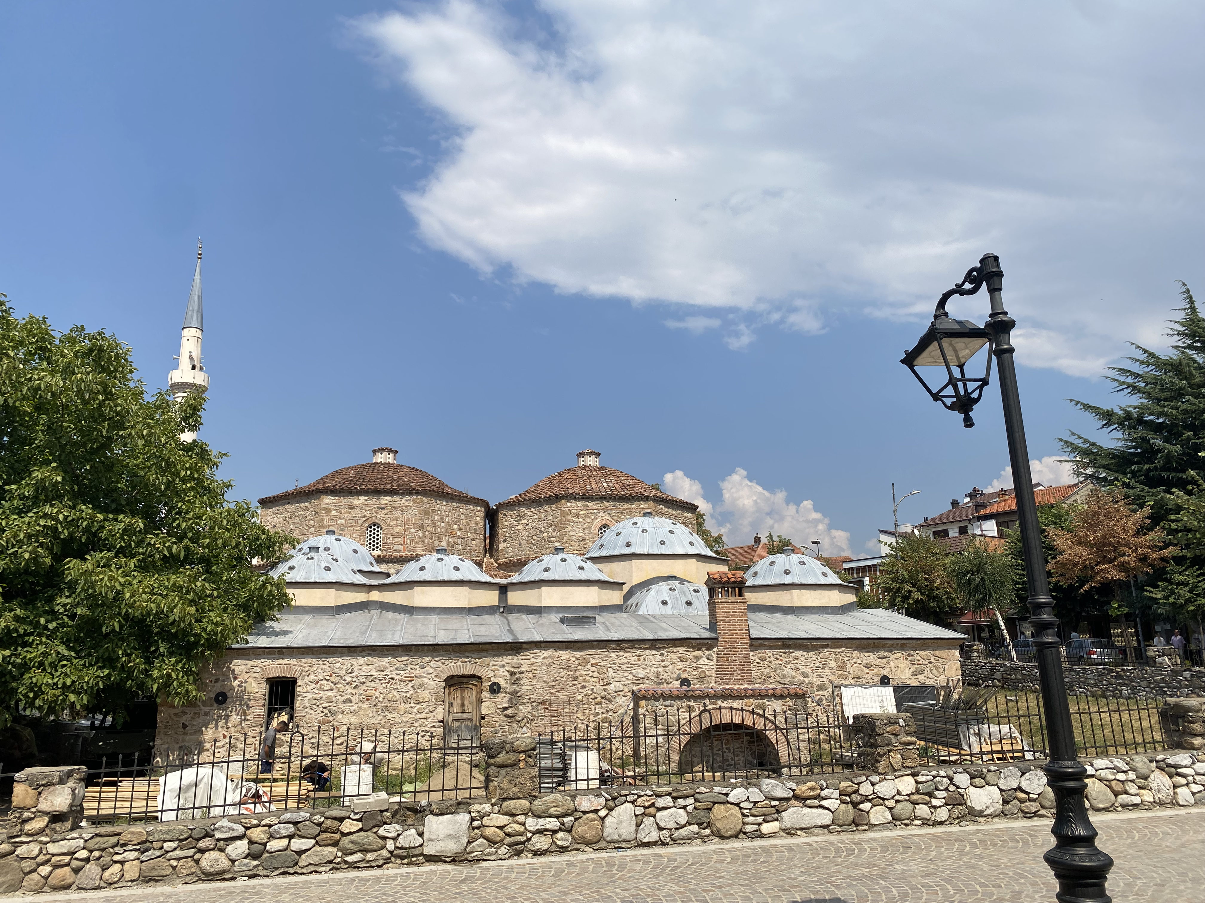 Nehir, taş köprü falan filan.jpg