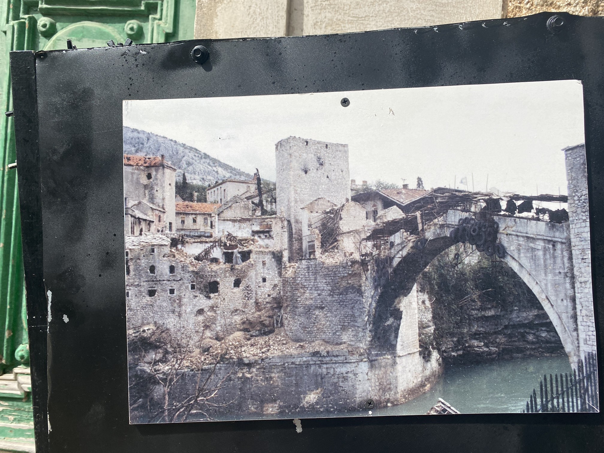 Mostar Köprüsü Fotoğrafı.jpg
